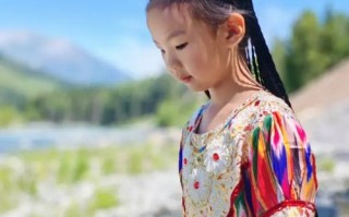 新疆女性为何戴头巾？