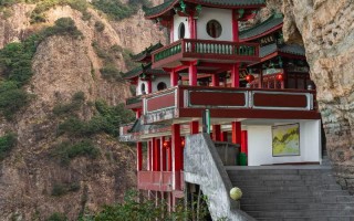 福建灵通山风景区有何独特魅力？