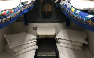 夕阳红旅游团专列新疆有何特色？