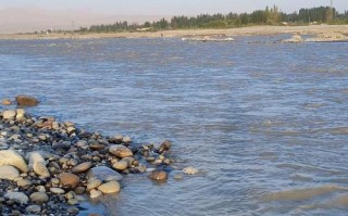 和田玉龙喀什河，玉料从何而来？