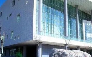 新疆农业大学体育馆有何特色功能？