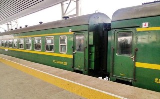 绿皮火车从上海到新疆，需要多久？