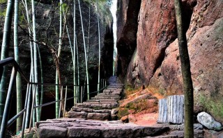 福建武夷山一线天攀岩难度如何？