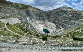 新疆可可托海3号矿坑有多神秘传奇？