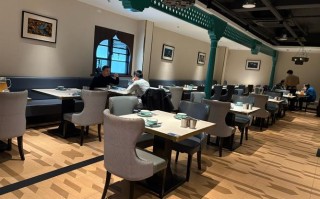 苏州耶里夏丽新疆餐厅有何独特魅力？