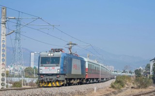 河南有到福建的高铁吗