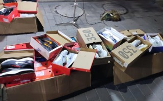 福建厦门发货的耐克鞋是正品吗？