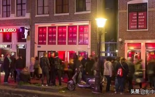 新疆红灯区站街女视频曝光，背后有何隐情？