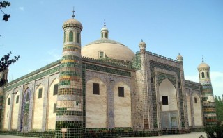 港中旅国际新疆旅行社有何特色服务？