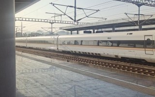 娄底到龙岩动车怎么坐？