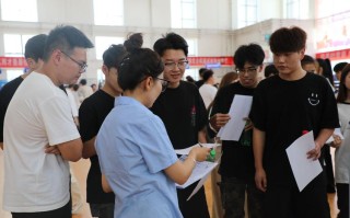 新疆化工技师培训学院有何特色？