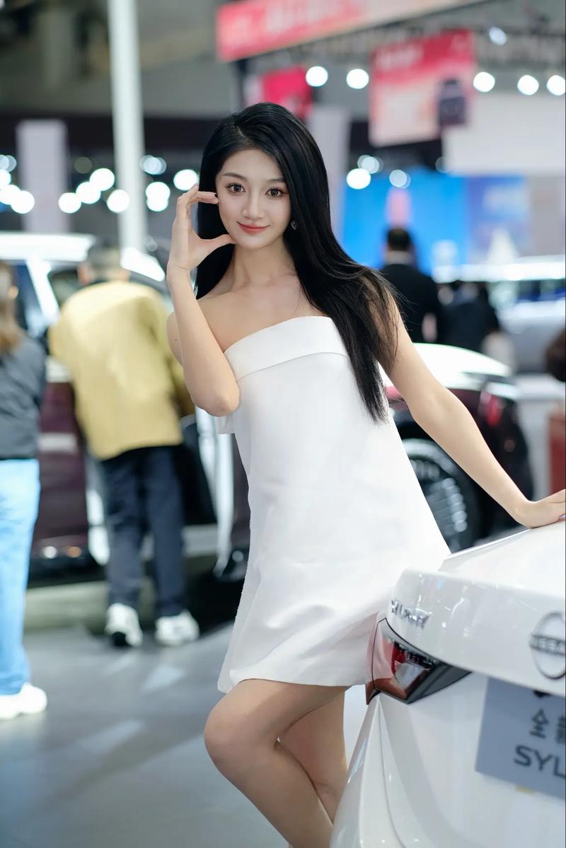 2025新疆秋季车展有哪些亮点？-第2张图片-花冠旅游服务