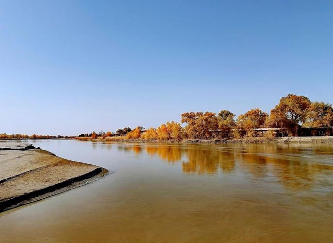 塔里木河为何位于新疆南部？-第2张图片-花冠旅游服务