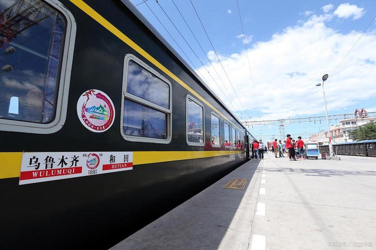 北疆旅游专列如何玩转大美新疆？-第2张图片-花冠旅游服务