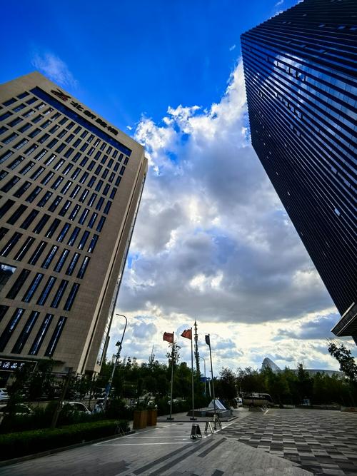 新疆乌鲁木齐经济开发区-第1张图片-花冠旅游服务