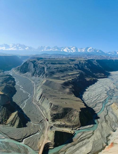 新疆塔城必去景点有哪些？-第2张图片-花冠旅游服务