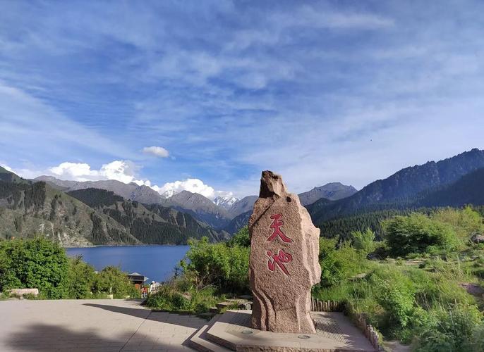 新疆国家级风景名胜区有哪些独特之处？-第2张图片-花冠旅游服务