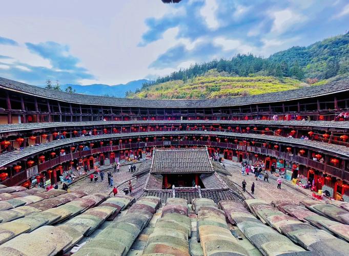 福建土楼为何能成世界文化遗产？-第3张图片-花冠旅游服务