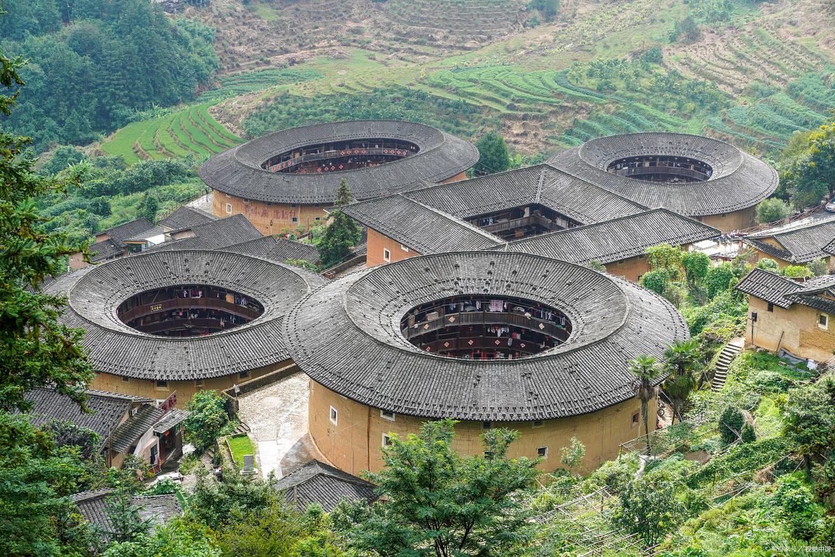 福建土楼为何能成世界文化遗产？-第3张图片-花冠旅游服务