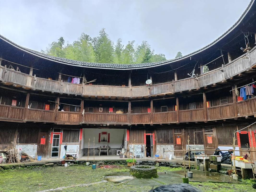 福建四菜一汤土楼具体在福建哪里？-第3张图片-花冠旅游服务