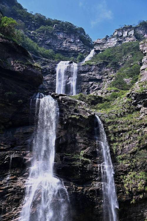 江西有哪些必打卡旅游景点?-第2张图片-花冠旅游服务 江西有哪些必打卡旅游景点?-第2张图片-花冠旅游服务