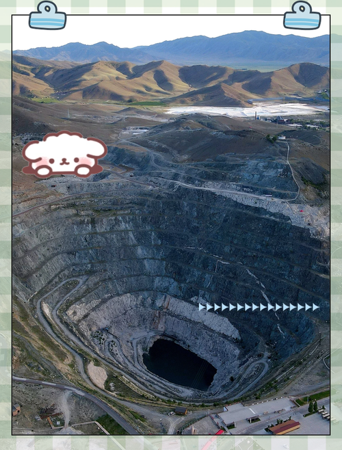 新疆可可托海3号矿坑有多神秘传奇？-第2张图片-花冠旅游服务