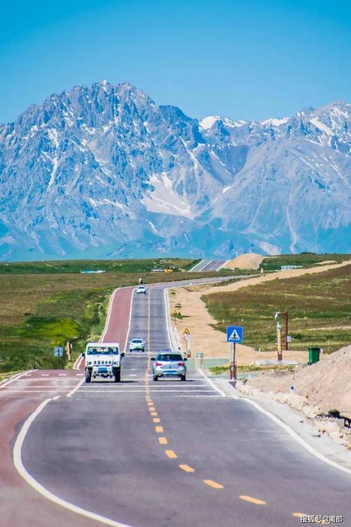 新疆自驾游必备物品有哪些?-第2张图片-花冠旅游服务 新疆自驾游必备物品有哪些?-第2张图片-花冠旅游服务