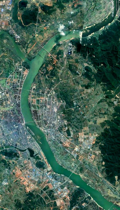 江西省南昌县卫星地图有何特点？-第3张图片-花冠旅游服务