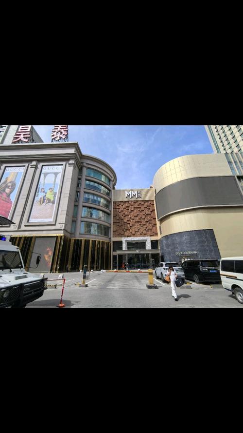 新疆友好商场美美有何独特魅力？-第2张图片-花冠旅游服务