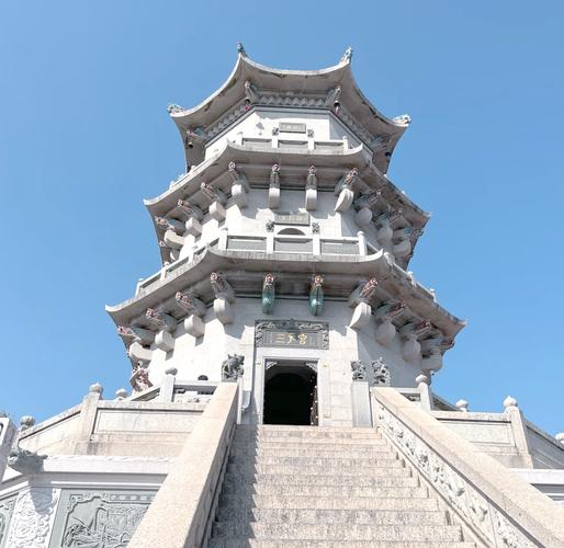 福建玄武武山有何独特之处？-第1张图片-花冠旅游服务