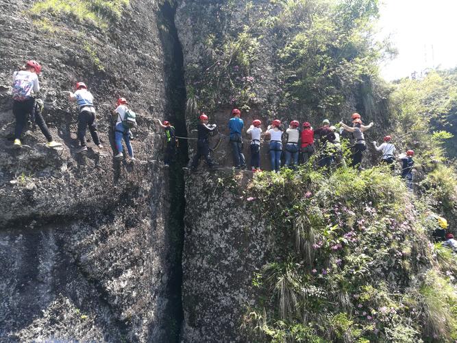 江西东浒寨飞拉达攀岩，新手能挑战吗？-第1张图片-花冠旅游服务