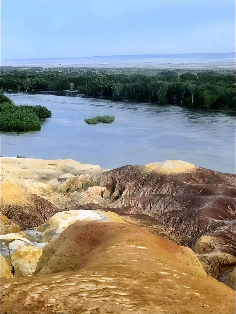 乌鲁木齐到五彩滩，如何规划最美路线？-第2张图片-花冠旅游服务