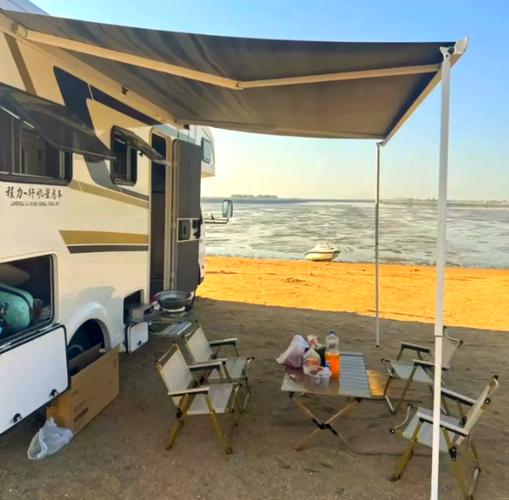 新疆租房车攻略？-第3张图片-花冠旅游服务