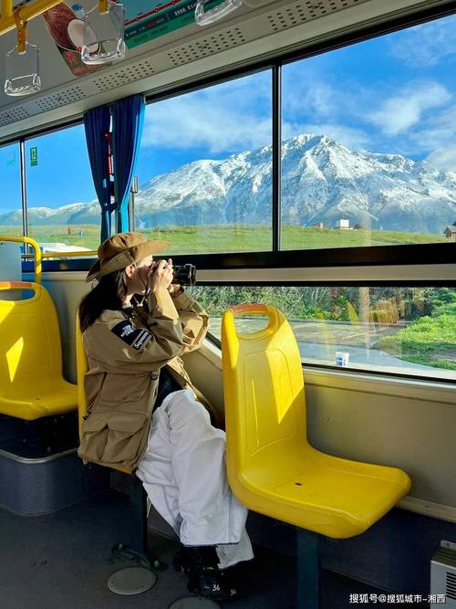 6月伊犁旅行穿搭怎么选？-第2张图片-花冠旅游服务