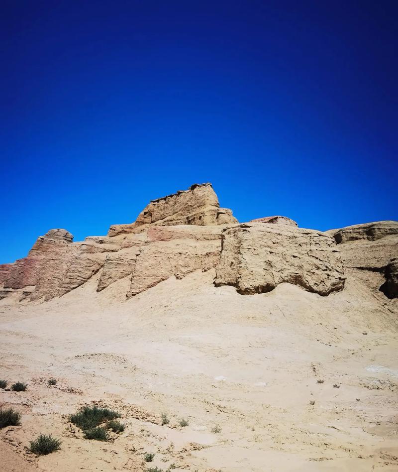 新疆乌尔禾具体位于哪里？-第3张图片-花冠旅游服务