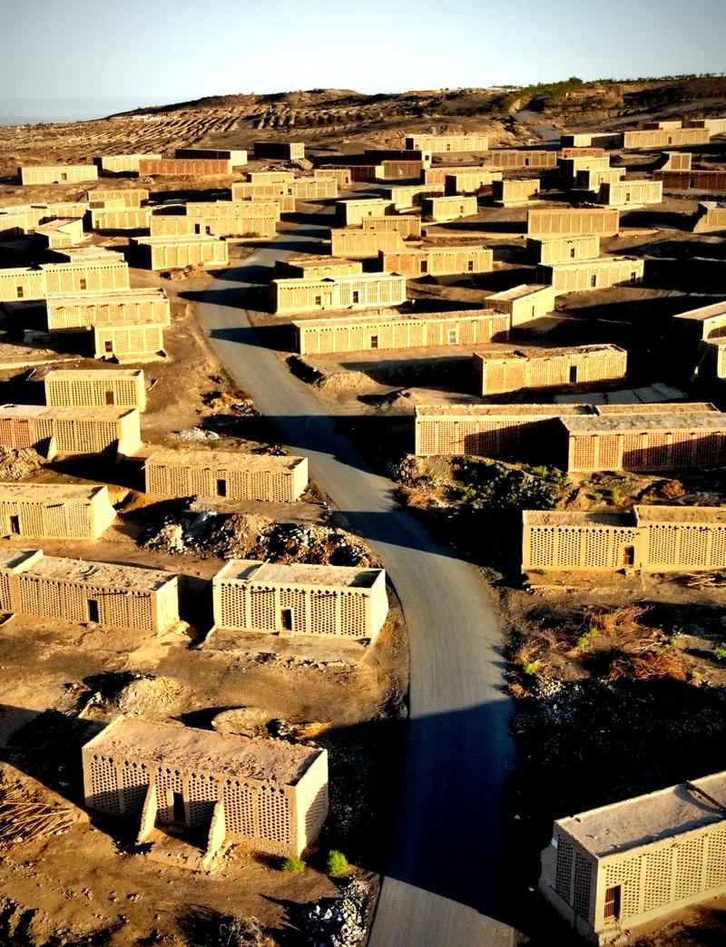 新疆吐鲁番葡萄沟阴房有何独特奥秘？-第1张图片-花冠旅游服务