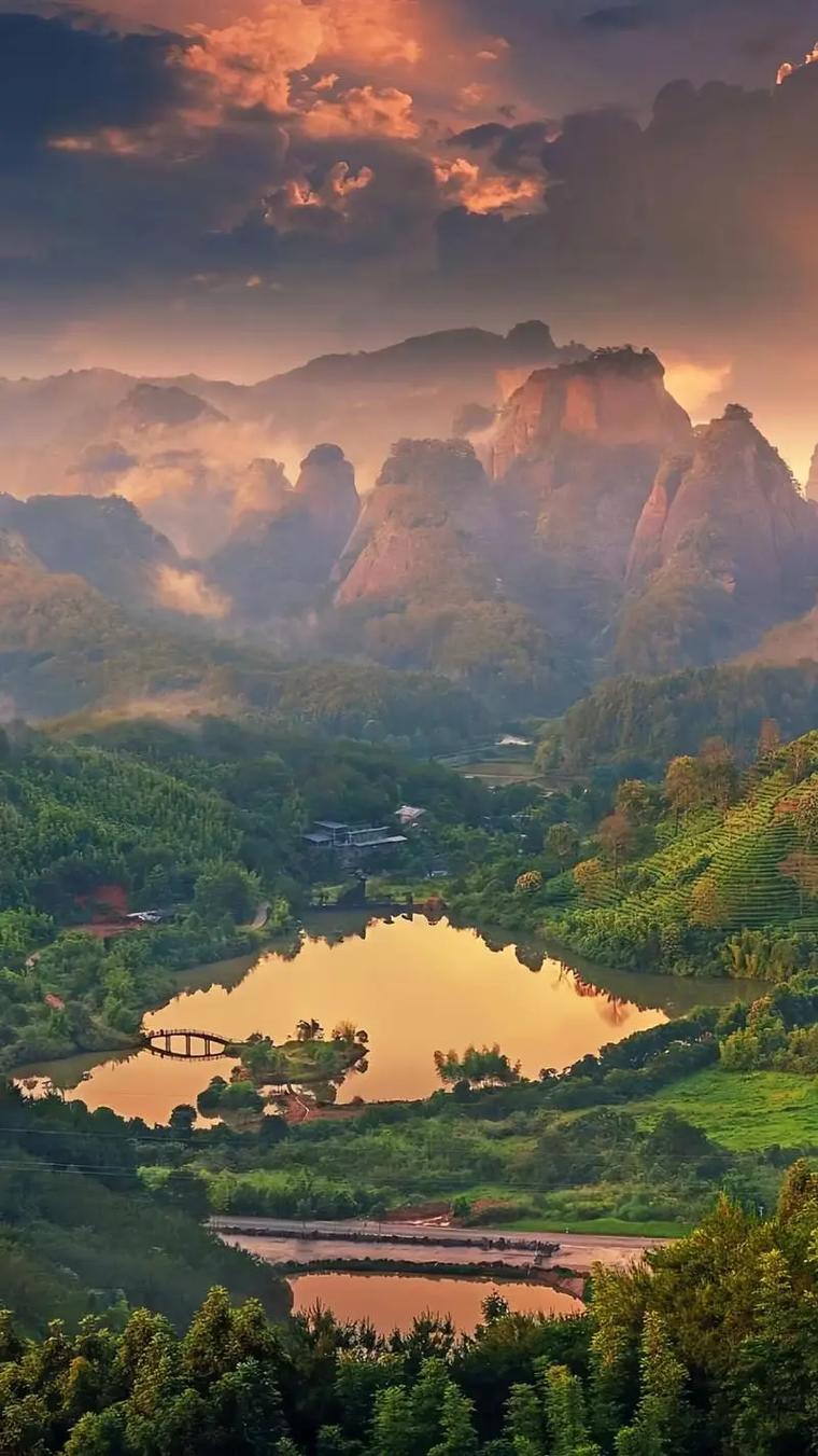 武夷山具体位于福建省哪个市？-第2张图片-花冠旅游服务