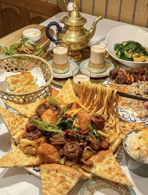 成都哪能吃到正宗新疆味？-第3张图片-花冠旅游服务