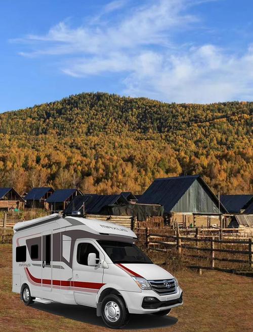 新疆旅行家房车俱乐部，房车旅行怎么玩？-第1张图片-花冠旅游服务