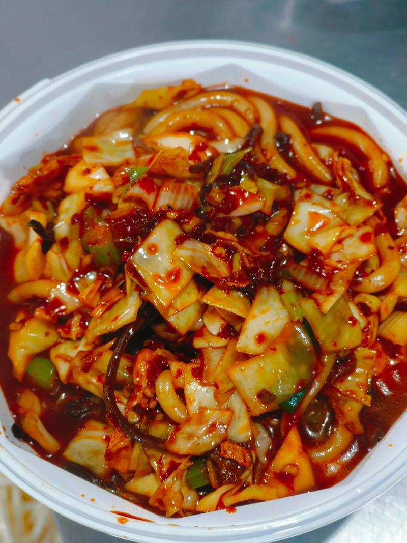 北京新疆炒米粉藏哪条街？-第2张图片-花冠旅游服务