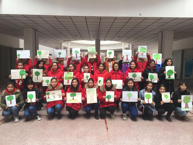 新疆幼儿师范学校网站有什么特色？-第1张图片-花冠旅游服务