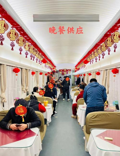 江西饭店到南昌火车站怎么走？-第1张图片-花冠旅游服务