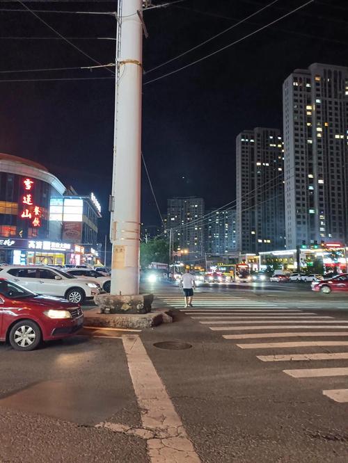 新疆乌鲁木齐河南东路有何故事？-第1张图片-花冠旅游服务