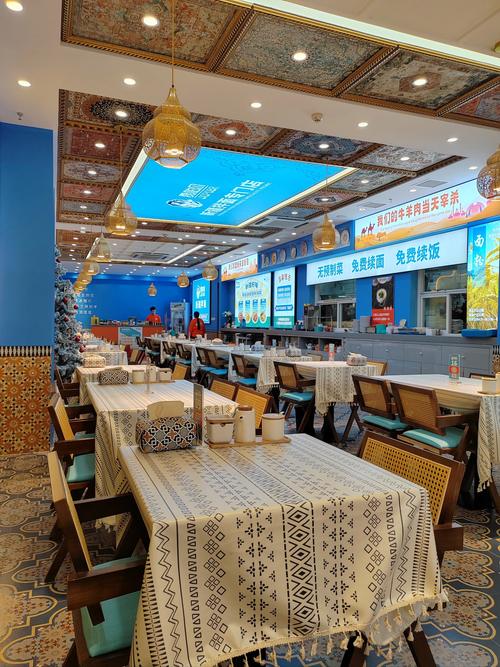 南昌楼兰新疆主题餐厅有何特色？-第3张图片-花冠旅游服务