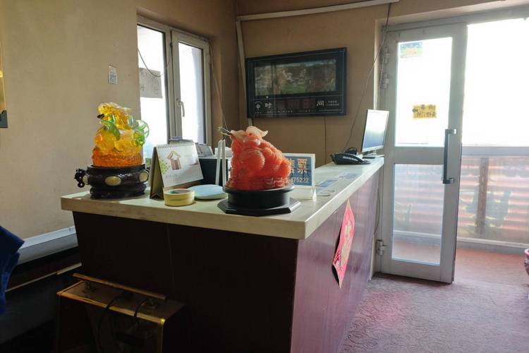 乌鲁木齐快捷酒店哪家性价比高？-第3张图片-花冠旅游服务