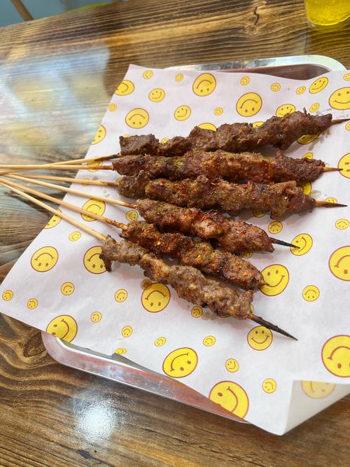 大连新疆烧烤哪家正宗？-第2张图片-花冠旅游服务