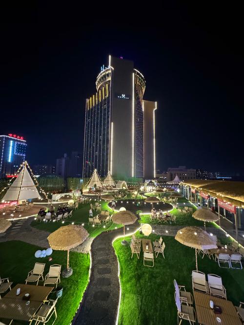 乌鲁木齐红楼酒店有何故事？-第3张图片-花冠旅游服务