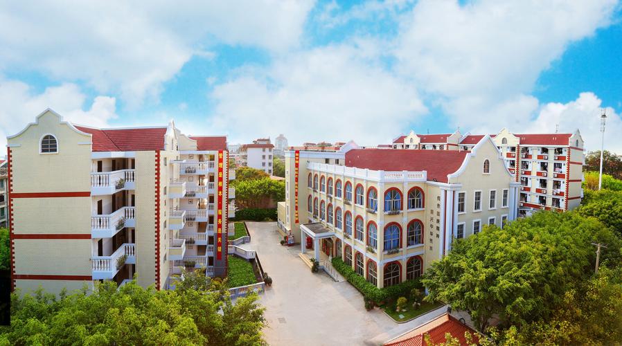 福建厦门诚毅技术学校有何特色？-第1张图片-花冠旅游服务