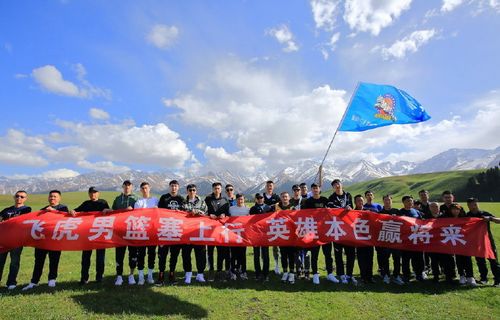 新疆去香港自由行签证怎么办？-第2张图片-花冠旅游服务