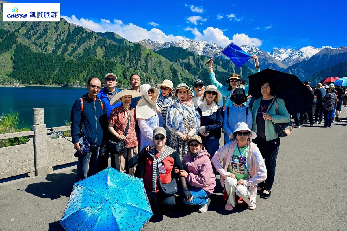 2025新疆旅游年票何时发售?含哪些景点?-第2张图片-花冠旅游服务 2025新疆旅游年票何时发售?含哪些景点?-第2张图片-花冠旅游服务